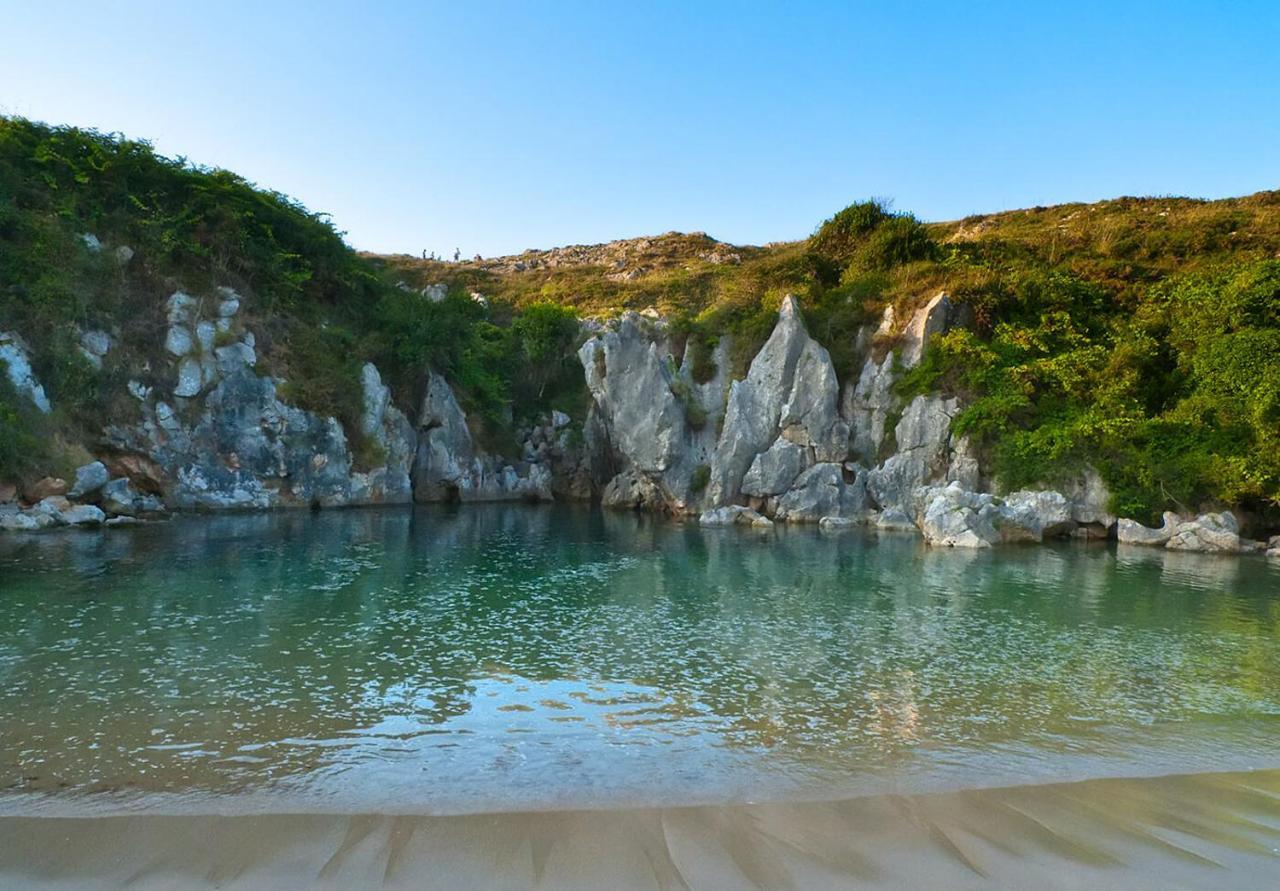 La Cueva De Villahormes Esterno foto